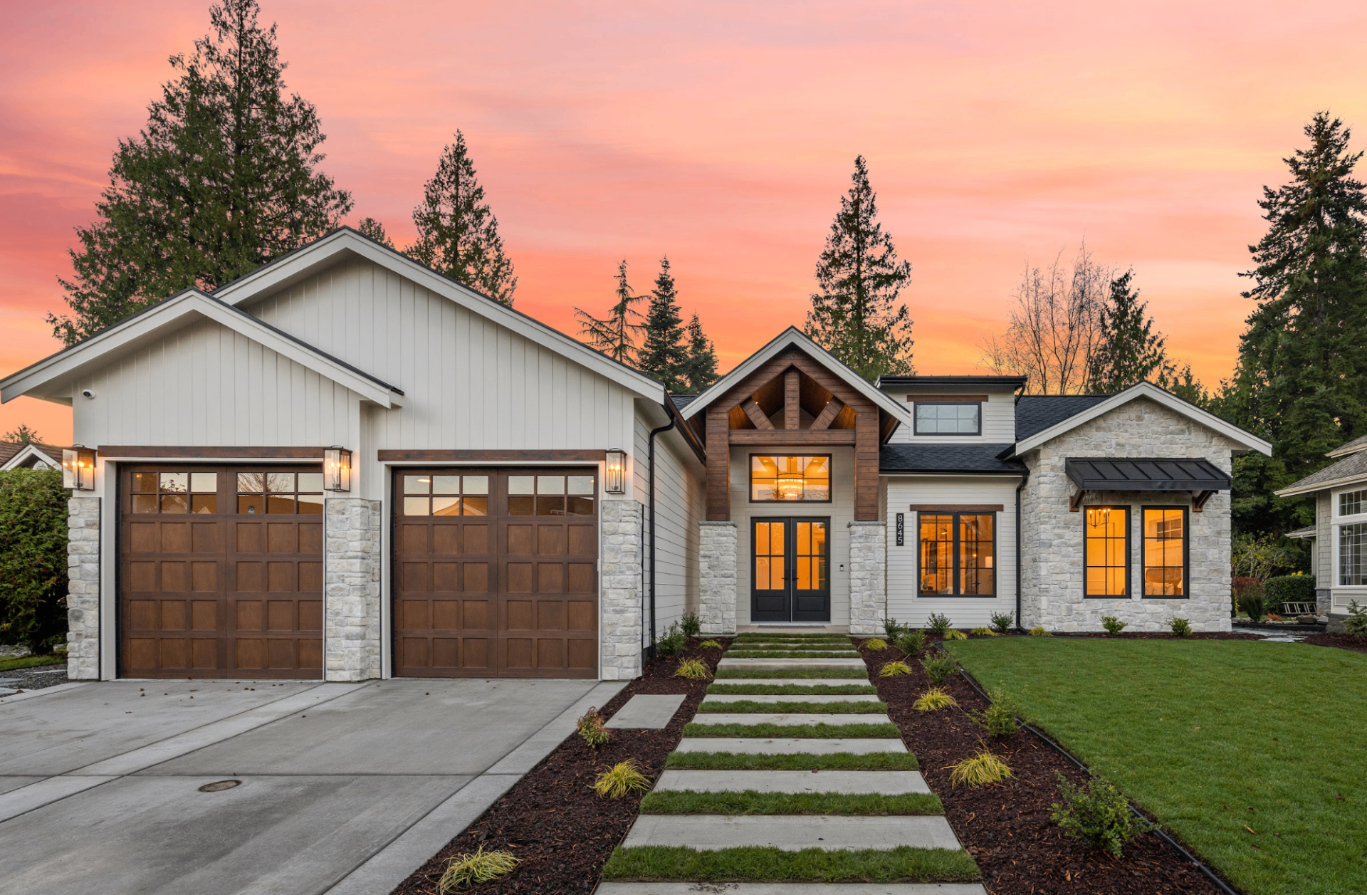 TG Build luxury home at dusk